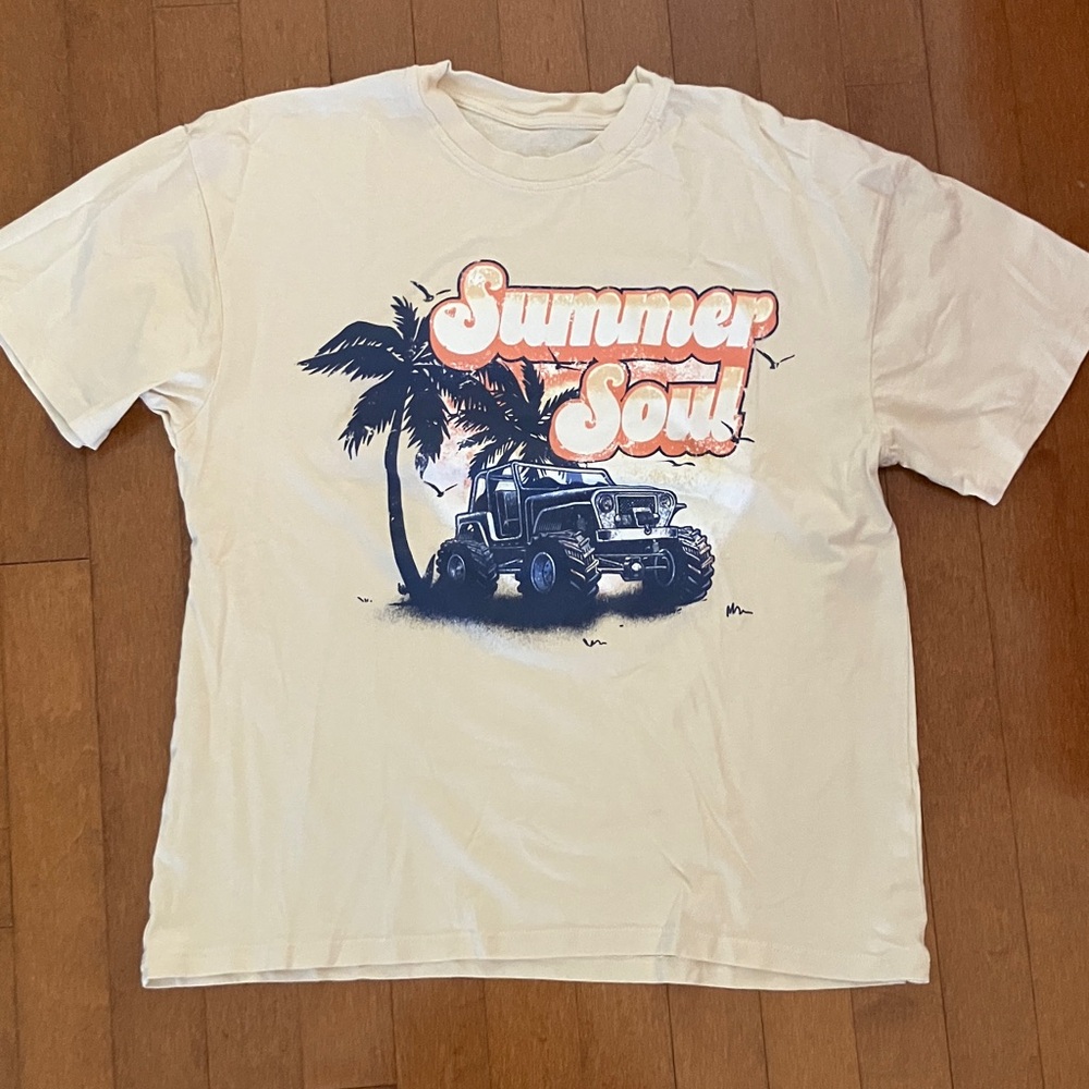 'Summer Soul' Graphic T-Shirt